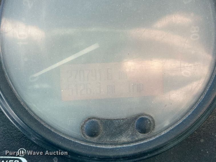 image for item NR9428 2005 Freightliner MT45  delivery truck