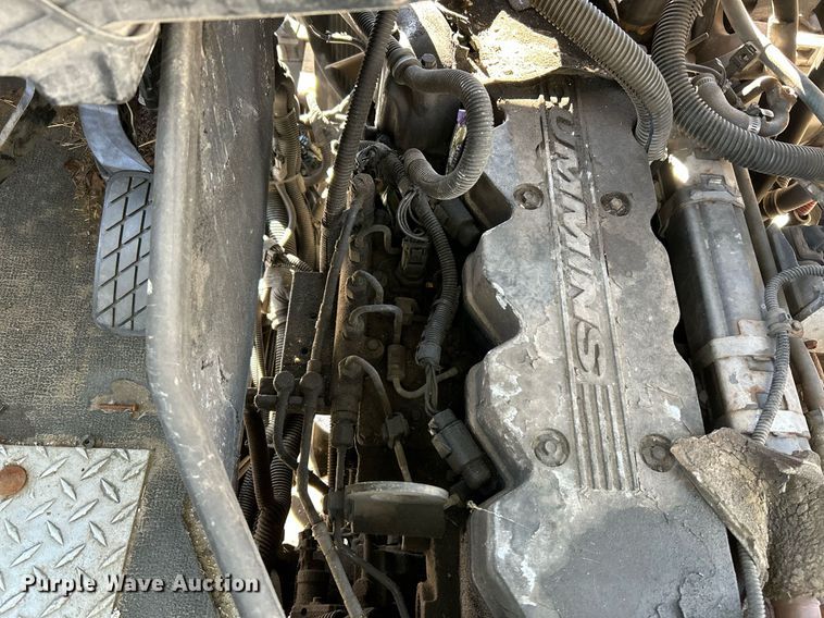 image for item NR9428 2005 Freightliner MT45  delivery truck