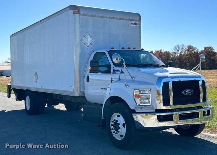 image for item NR9429 2019 Ford F650 Super Duty  box truck