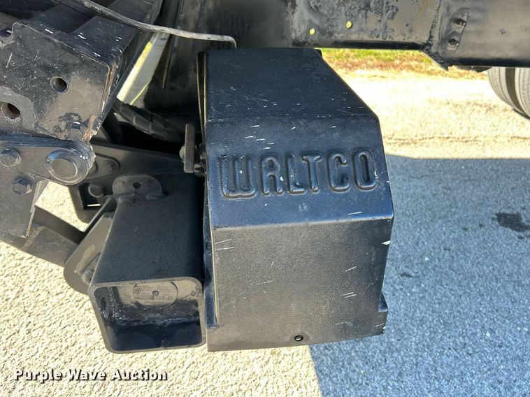 image for item NR9429 2019 Ford F650 Super Duty  box truck