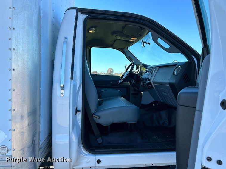 image for item NR9429 2019 Ford F650 Super Duty  box truck