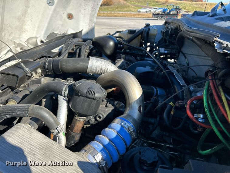 image for item NR9429 2019 Ford F650 Super Duty  box truck