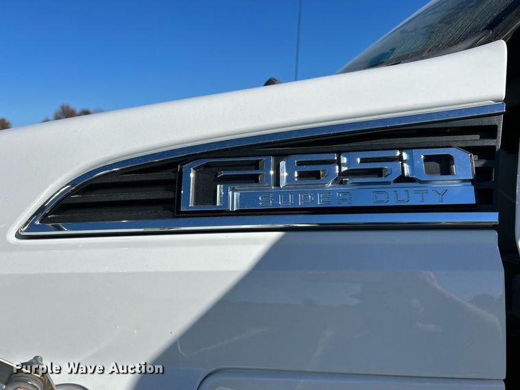 image for item NR9429 2019 Ford F650 Super Duty  box truck