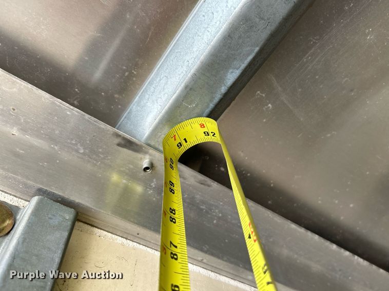 image for item NR9430 2004 Chevrolet C6500  box truck