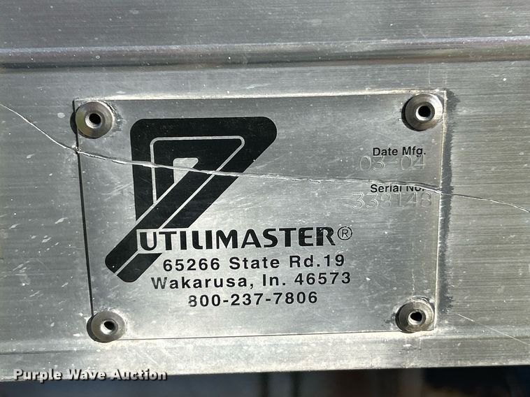 image for item NR9430 2004 Chevrolet C6500  box truck