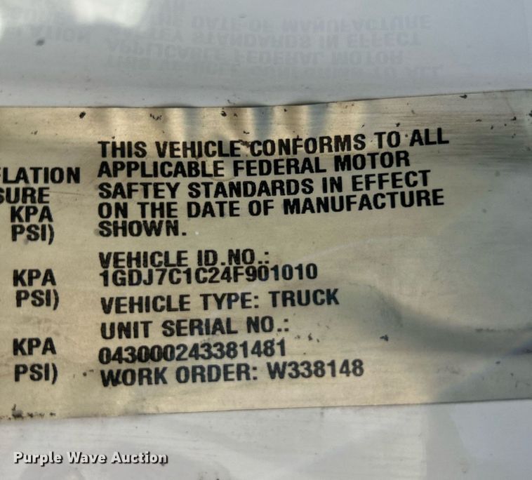 image for item NR9430 2004 Chevrolet C6500  box truck