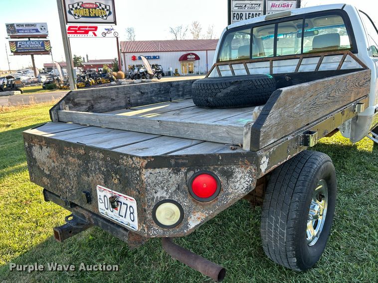 image for item NR9433 1996 Dodge Ram 1500  flatbed pickup truck