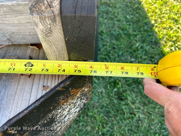 image for item NR9433 1996 Dodge Ram 1500  flatbed pickup truck