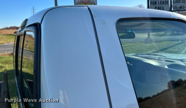 image for item NR9433 1996 Dodge Ram 1500  flatbed pickup truck