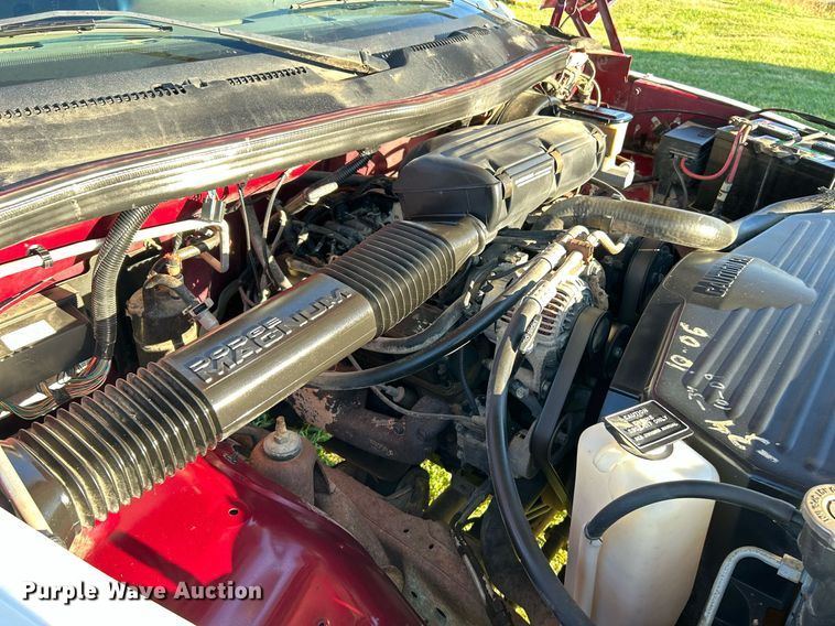 image for item NR9433 1996 Dodge Ram 1500  flatbed pickup truck