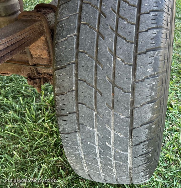 image for item NR9433 1996 Dodge Ram 1500  flatbed pickup truck