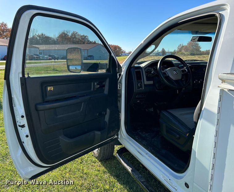 image for item NR9434 2011 Dodge Ram 4500HD  utility / service truck