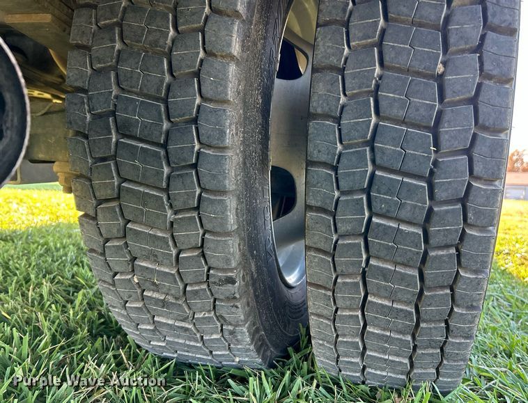 image for item NR9434 2011 Dodge Ram 4500HD  utility / service truck