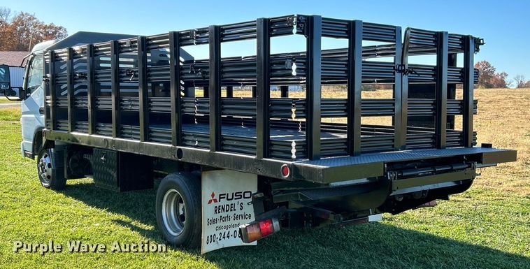 image for item NR9435 2008 Mitsubishi FUSO  flatbed truck