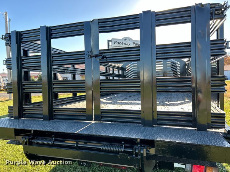 image for item NR9435 2008 Mitsubishi FUSO  flatbed truck