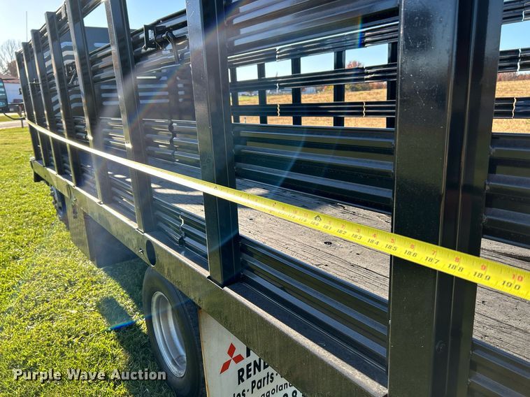 image for item NR9435 2008 Mitsubishi FUSO  flatbed truck