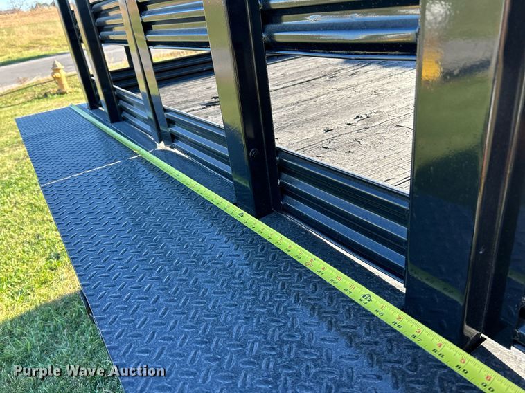 image for item NR9435 2008 Mitsubishi FUSO  flatbed truck