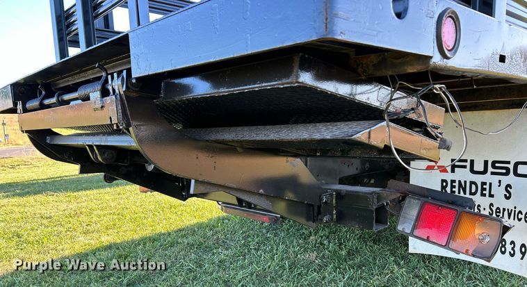 image for item NR9435 2008 Mitsubishi FUSO  flatbed truck