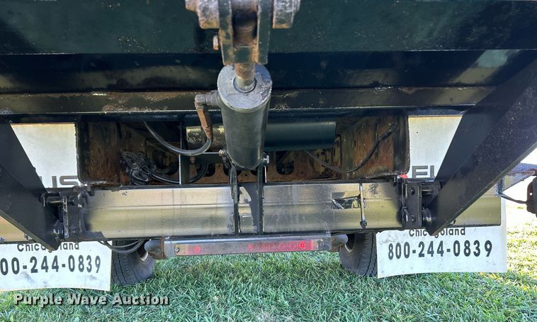 image for item NR9435 2008 Mitsubishi FUSO  flatbed truck