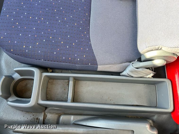 image for item NR9435 2008 Mitsubishi FUSO  flatbed truck