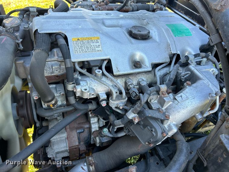 image for item NR9435 2008 Mitsubishi FUSO  flatbed truck