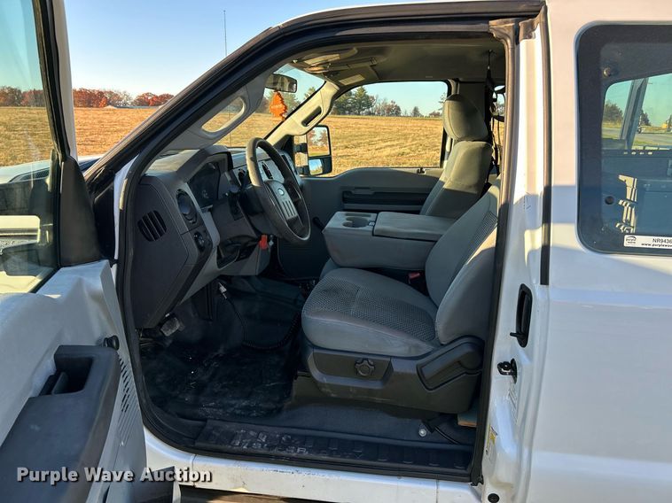 image for item NR9436 2015 Ford F250 Super Duty XL  Ext. Cab pickup truck