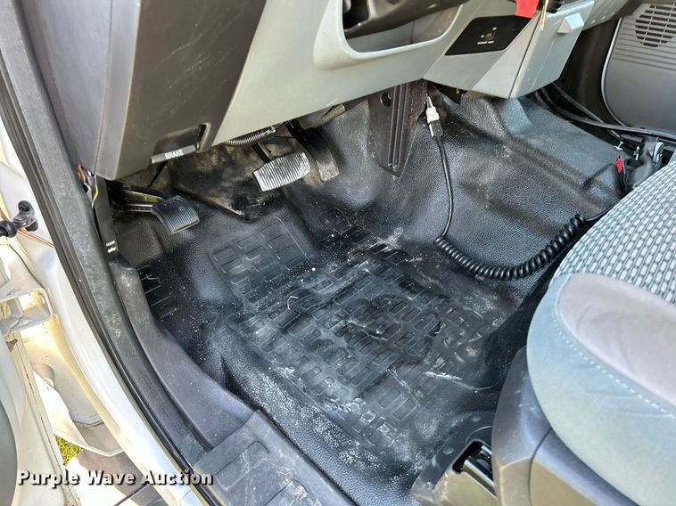 image for item NR9436 2015 Ford F250 Super Duty XL  Ext. Cab pickup truck