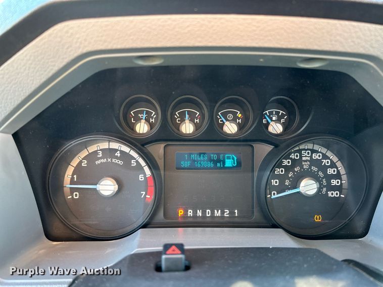 image for item NR9436 2015 Ford F250 Super Duty XL  Ext. Cab pickup truck