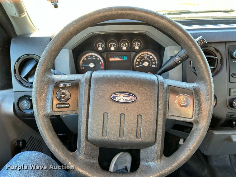 image for item NR9436 2015 Ford F250 Super Duty XL  Ext. Cab pickup truck