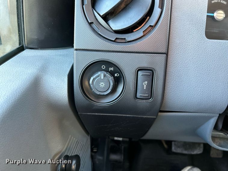 image for item NR9436 2015 Ford F250 Super Duty XL  Ext. Cab pickup truck