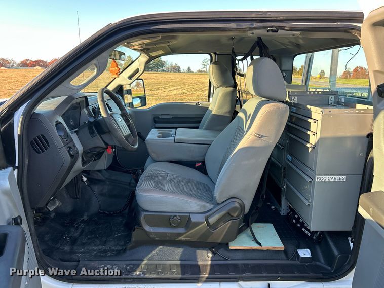 image for item NR9436 2015 Ford F250 Super Duty XL  Ext. Cab pickup truck