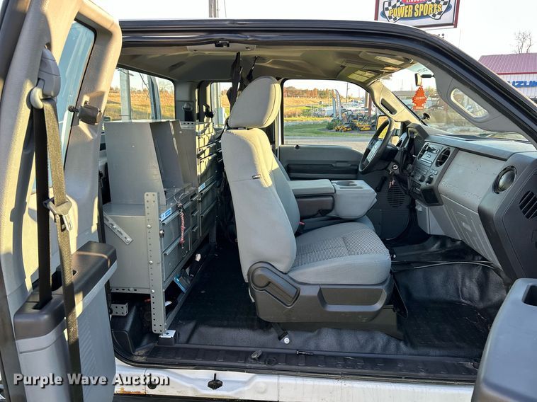 image for item NR9436 2015 Ford F250 Super Duty XL  Ext. Cab pickup truck