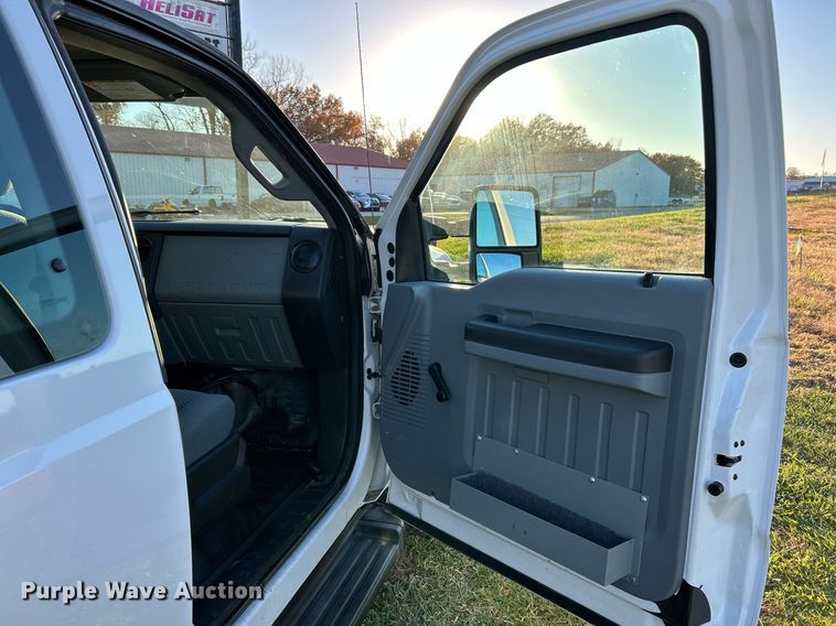 image for item NR9436 2015 Ford F250 Super Duty XL  Ext. Cab pickup truck