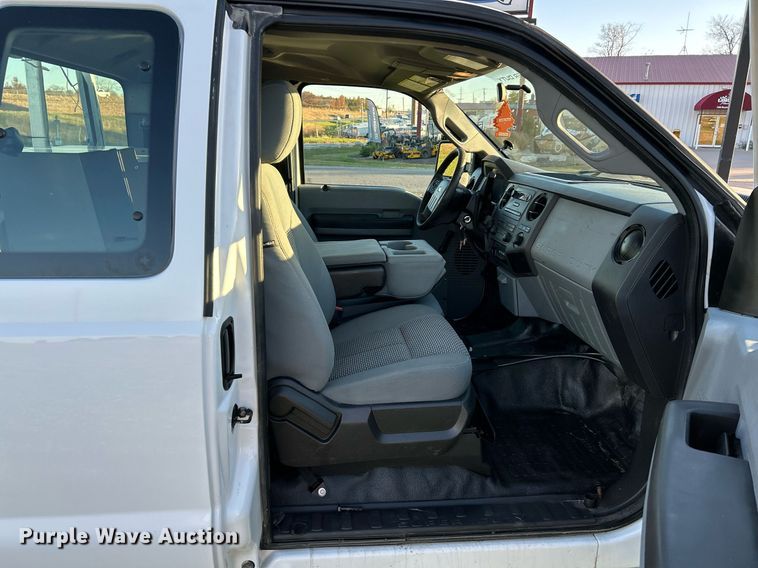 image for item NR9436 2015 Ford F250 Super Duty XL  Ext. Cab pickup truck