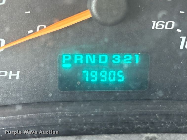 image for item NR9437 2004 GMC Savana 3500  van