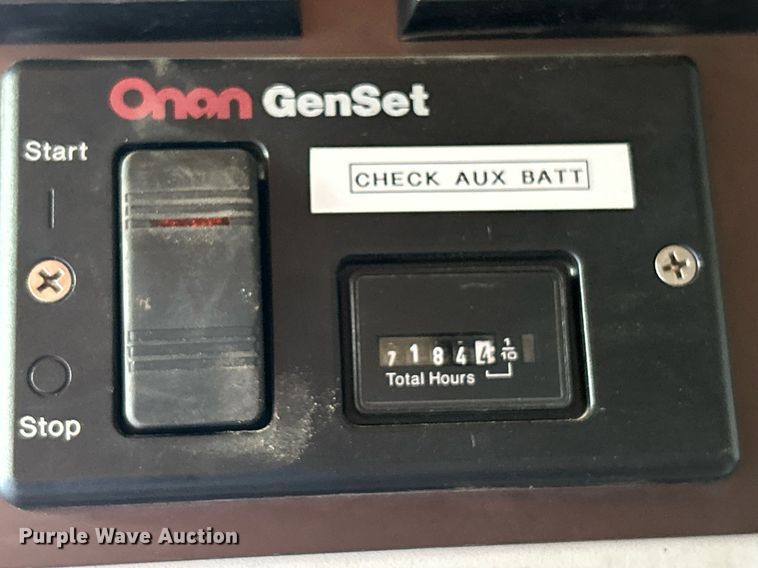 image for item NR9437 2004 GMC Savana 3500  van