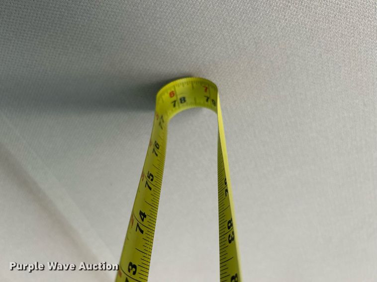 image for item NR9437 2004 GMC Savana 3500  van