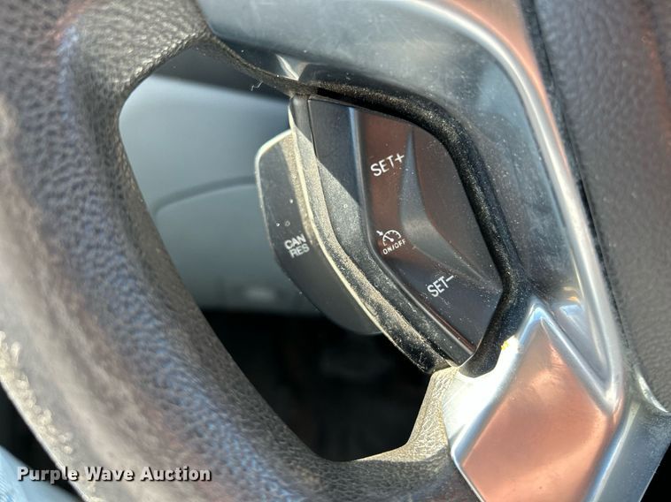 image for item NR9438 2015 Ford Transit 250  van