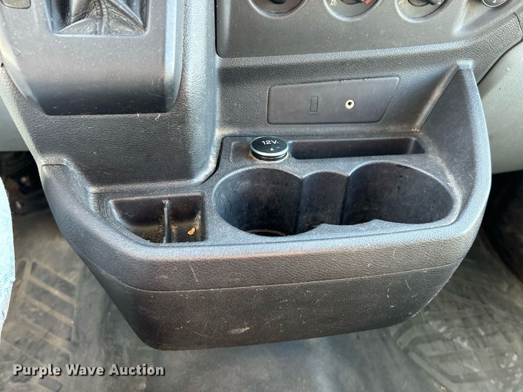 image for item NR9438 2015 Ford Transit 250  van