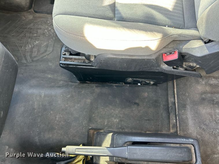 image for item NR9438 2015 Ford Transit 250  van