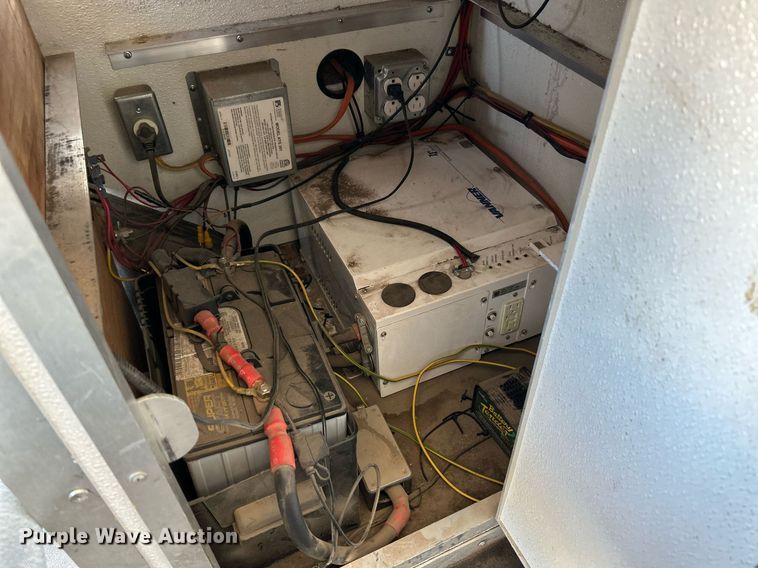 image for item NR9438 2015 Ford Transit 250  van