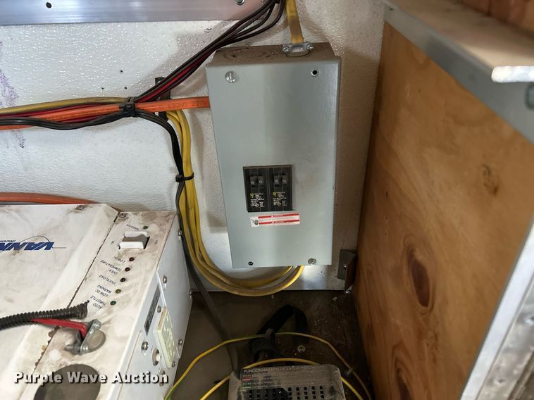 image for item NR9438 2015 Ford Transit 250  van