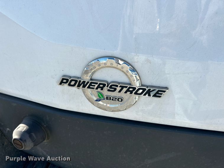 image for item NR9438 2015 Ford Transit 250  van