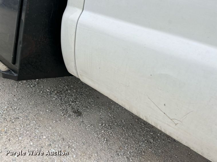 image for item NR9451 2012 Ford  F350 Super Duty  Crew Cab utility bed pickup truck