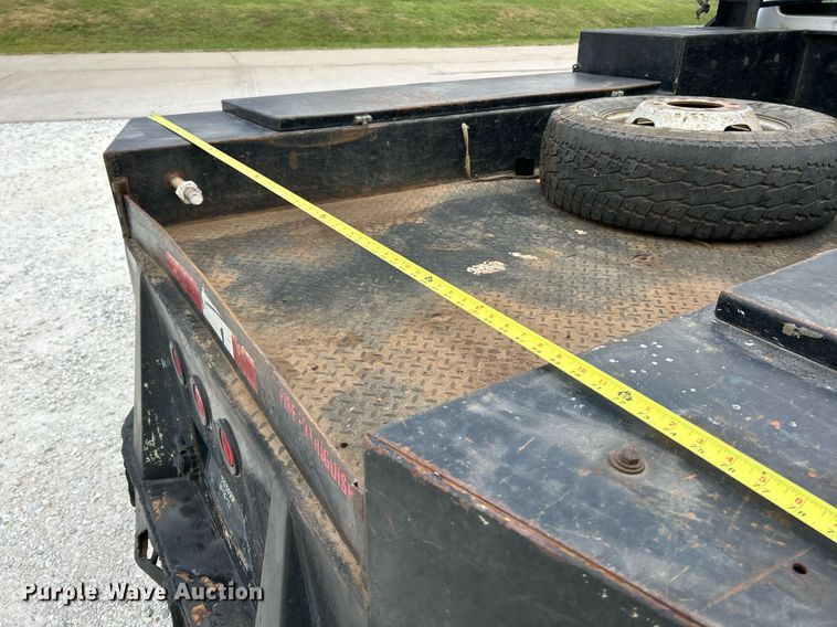 image for item NR9451 2012 Ford  F350 Super Duty  Crew Cab utility bed pickup truck