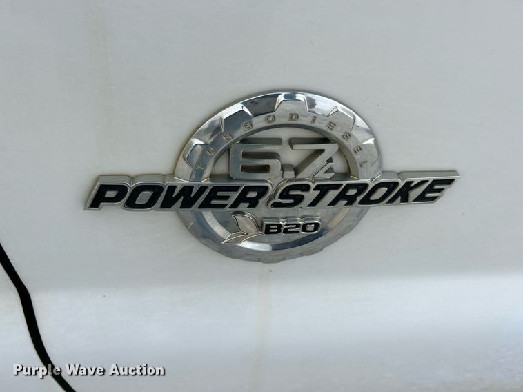 image for item NR9451 2012 Ford  F350 Super Duty  Crew Cab utility bed pickup truck