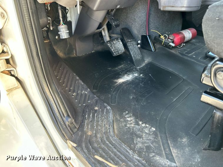 image for item NR9456 2016 Freightliner M2  box truck