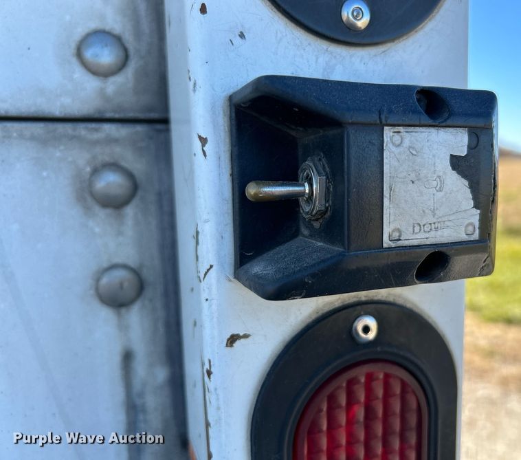 image for item NR9456 2016 Freightliner M2  box truck