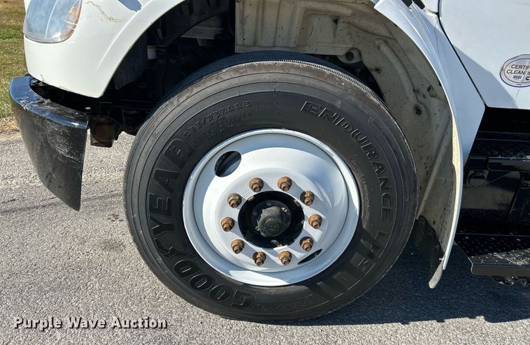 image for item NR9456 2016 Freightliner M2  box truck