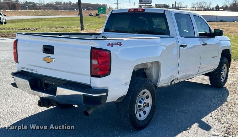 image for item NR9457 2019 Chevrolet Silverado 2500HD  Crew Cab pickup truck